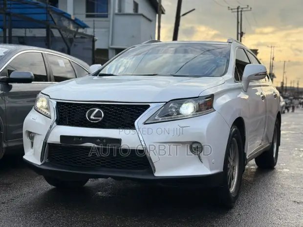 Lexus RX 350 2011 Gold - Registered - 1