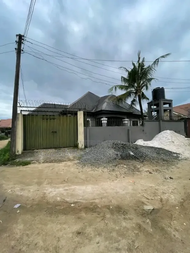 3 Bedroom Bungalow for Sale, Rukpokwu Eneka Road - 1