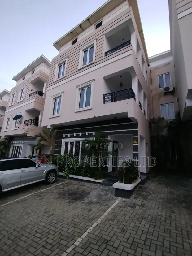 4 Bedroom Luxury Duplex da BQ don Sawa a Guzape - 1
