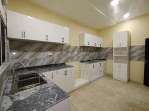 4 Bedroom Luxury Duplex da BQ don Sawa a Guzape