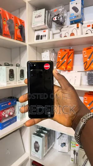 Samsung Galaxy S20 128GB Black (Refurbished)