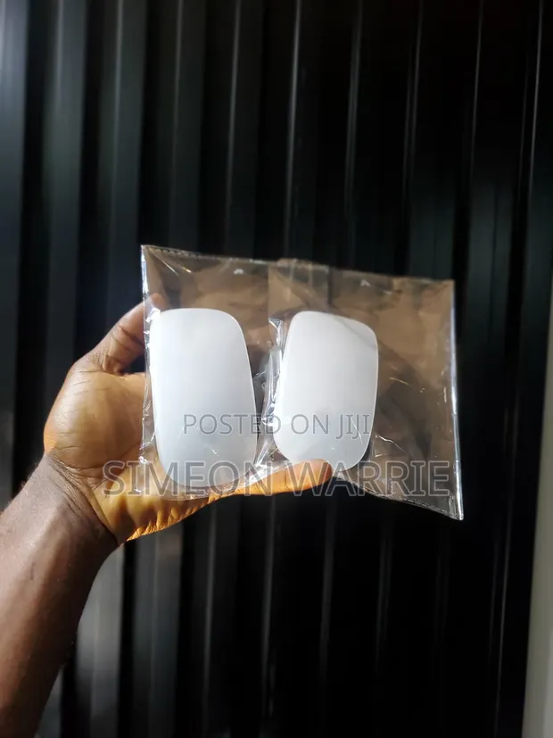 Apple Magic Mouse 2 (UK Used) - 1