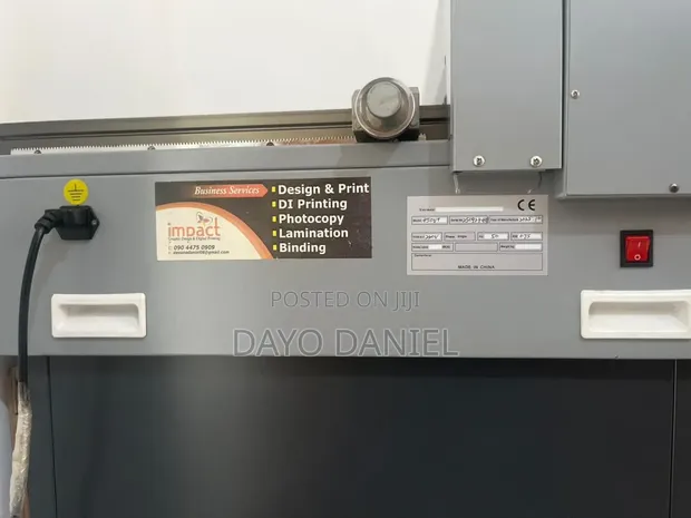 Electric Guillotine Cutting Machine - 1
