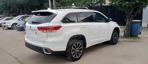 2018 Toyota Highlander Limited 4x2 V6 SUV - Foreign Used