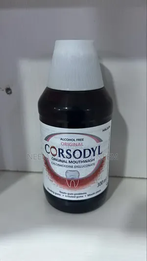 Corsodyl Mouthwash with Chlorhexidine