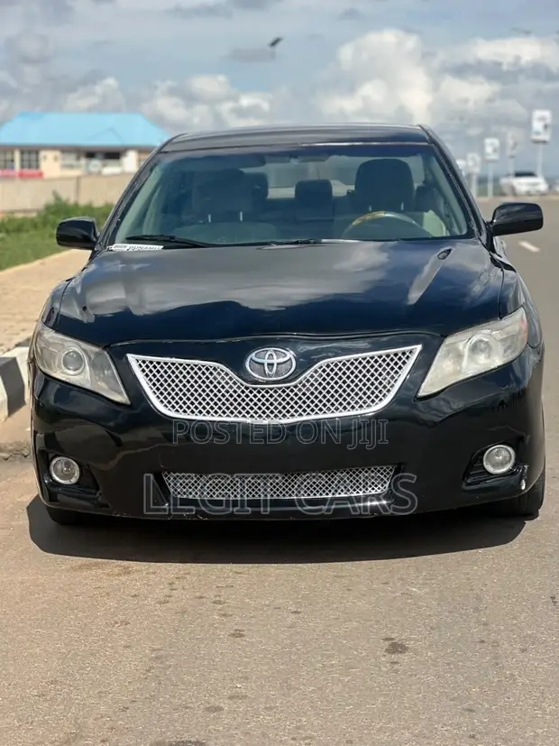 Toyota Camry 2010 Baki - 1