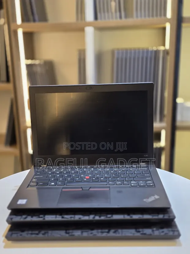 Lenovo ThinkPad X280 Laptop - Core i5, 16GB RAM, 256GB SSD - 1