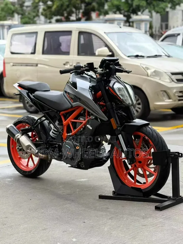 KTM 390 Duke 2023 Preorder - 1