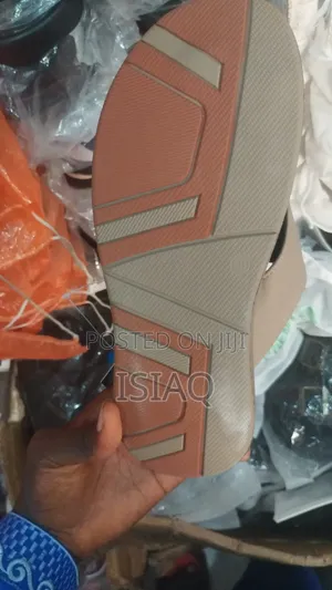 Takalmi Mai Kyau na Maza na Ofis - Gucci