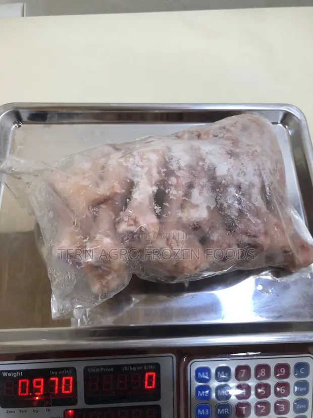 Frozen Chicken Feet - 1kg Pack - 1