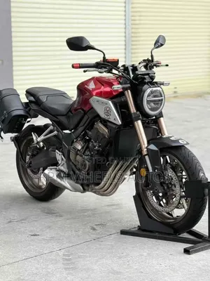Honda CB 650R 2020 Red - Preorder