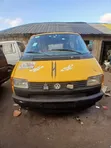Volkswagen Transporter 1994 Yellow - 1