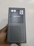 Sabuwar Samsung Galaxy Z Flip8 256GB Baki - 1