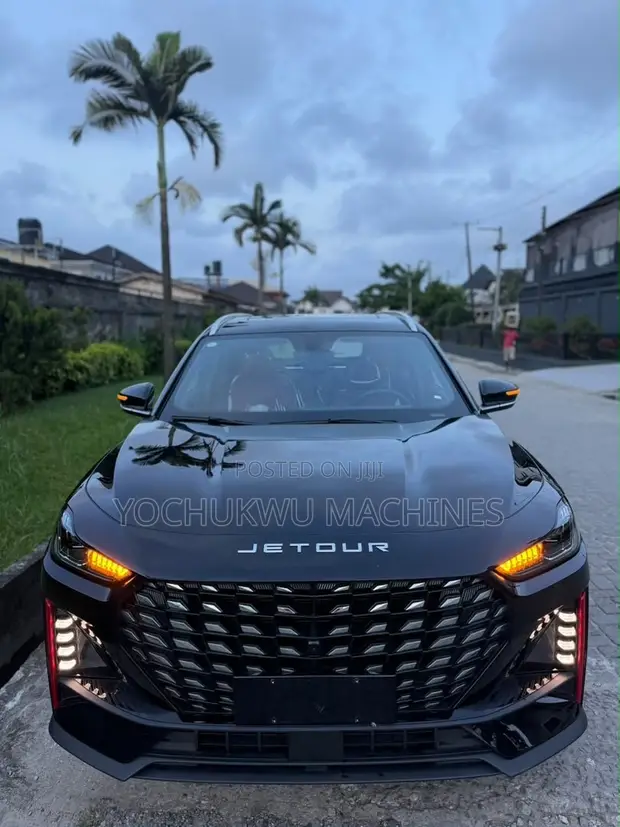 Jetour X70 Plus 2025 Black - 1