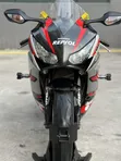 Honda CBR 2016 Red - 2