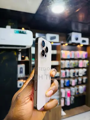 Apple iPhone 16 Pro Max 256GB Gold