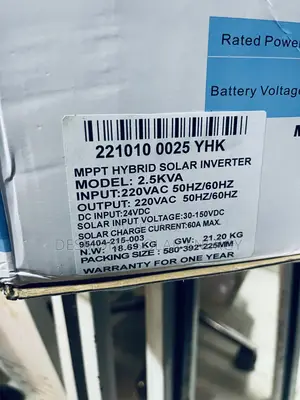 2.5kva 24v Yohako Solar Hybrid Inverter with Warranty