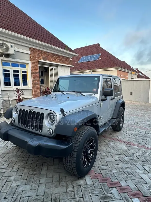 2009 Jeep Wrangler Silver - 1