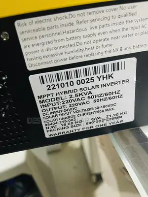 2.5KVA 24V Yohako Solar Hybrid Inverter