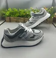 New Balance Unisex Ash Sneakers - 2