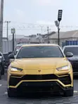 2022 Lamborghini Urus Yellow - 5