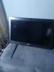 LG 32-Inch Plasma TV - 1