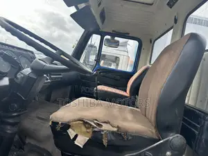 Mercedes-Benz Tipper Dump Truck - 2003