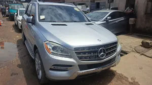 2013 Mercedes-Benz M Class ML350 Gray