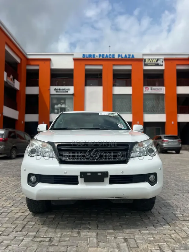 Lexus GX 460 2012 White - 1