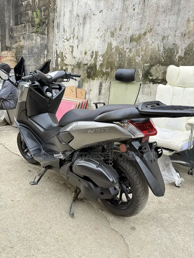 Yamaha NMAX 155 Scooter 2019 Gray - 1