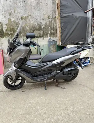 Yamaha NMAX 155 Scooter 2019 Gray