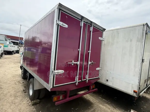 Toyota Dyna Cover Body Mini Truck (Amfani Da Aka Yi) - 1