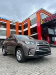 Toyota Highlander XLE 2019 Brown - 1