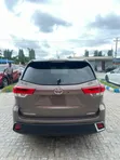 Toyota Highlander XLE 2019 Brown - 4