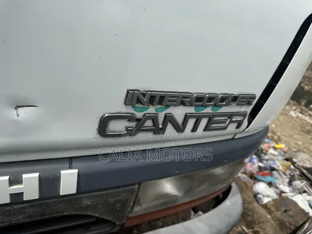 Mitsubishi Canter Mini Truck (6 Tayoyi) Na Waje, An Riga An Biya Haraji - 1