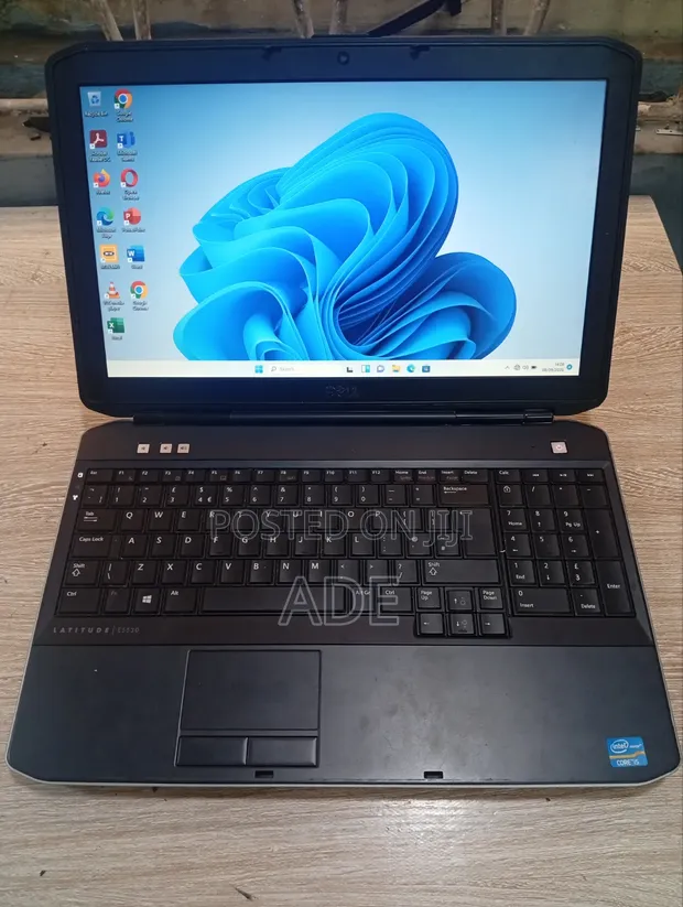 Dell Latitude E5530 Laptop - 16GB RAM, 500GB HDD - 1