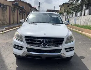 2014 Mercedes-Benz ML350 4MATIC SUV - Direct Belgium