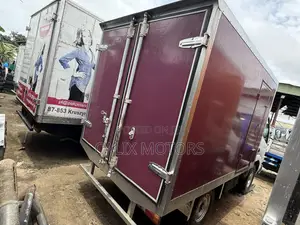 Foreign Used Toyota Dyna Cover Body Mini Truck