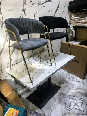 Kujerar Abincin Velvet ta Zamani - Grey Mai Dufe