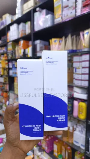 Isntree Hyaluronic Acid Moist Cream