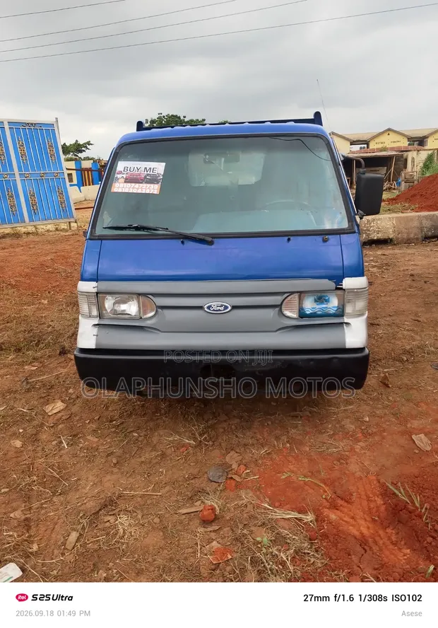 Ford Econovan 2004 Ja - 1