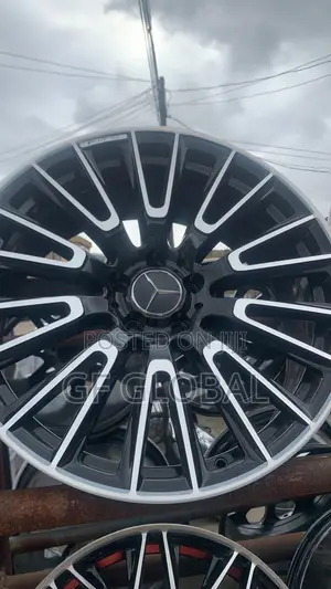 Sabon Rims na Mercedes-Benz GLK-Class