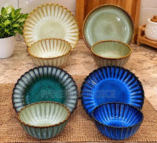 Luxurious Ceramic Dinner Set - 12 Pieces - 1