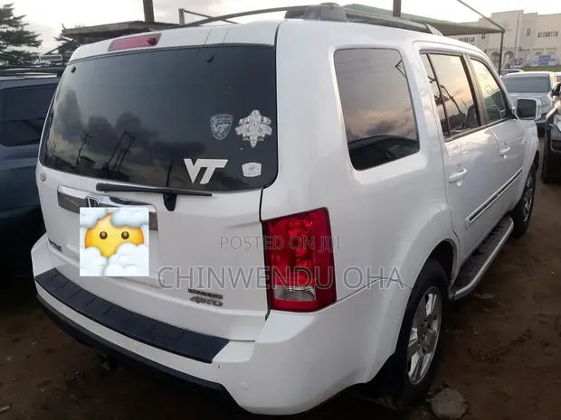 Honda Pilot 2012 White - 1
