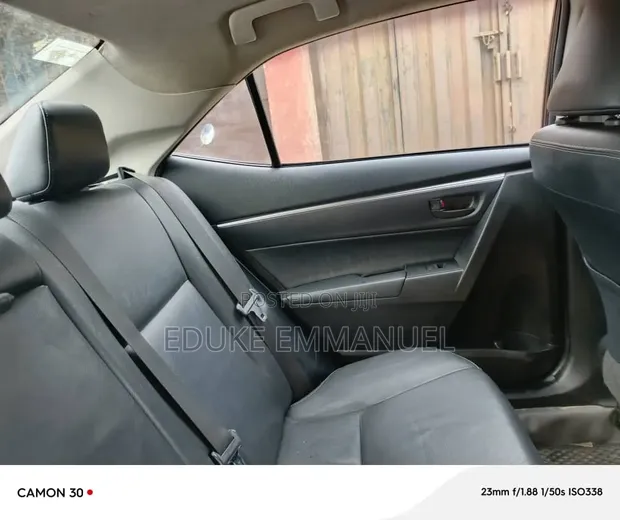 2015 Toyota Corolla LE Silver - 1