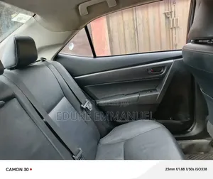 2015 Toyota Corolla LE Silver