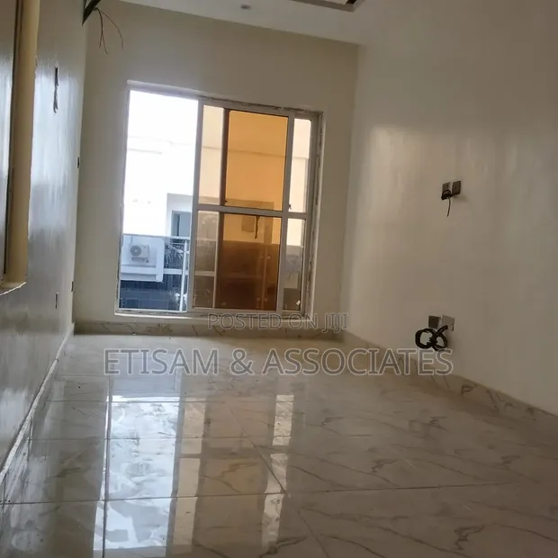 Furnished 3-Bedroom Townhouse in Secured Estate, Sangotedo - 1