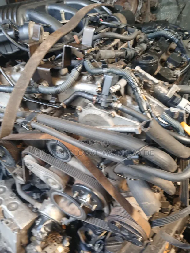 VQ40DE 4.0L V6 Injin don Nissan Navara, NV2500, NV3500, Suzuki Equator - 1
