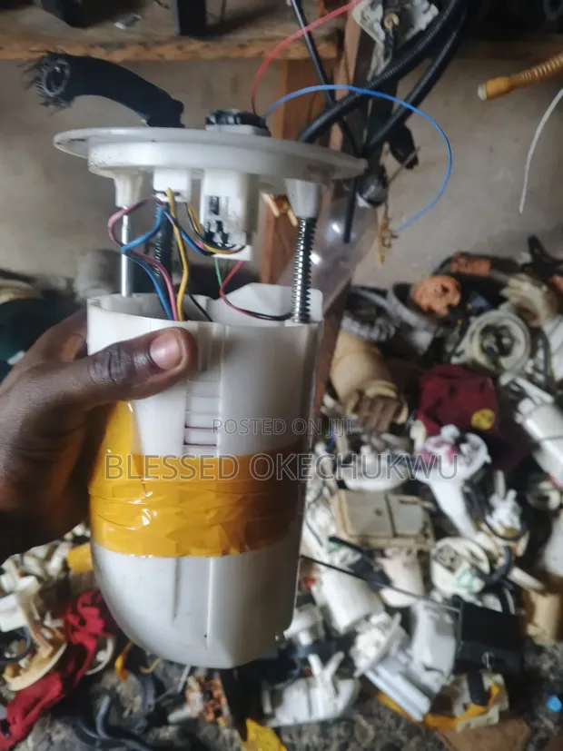 Cikakken Fuel Pump na Lexus RX 350 (2018-2020) - 1