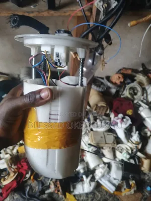 Cikakken Fuel Pump na Lexus RX 350 (2018-2020)